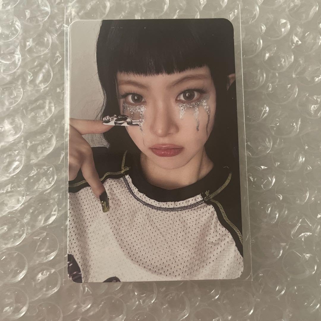 Amazon.co.jp: LESSERAFIM ウンチェ トレカ CRAZY Weverse ver.A